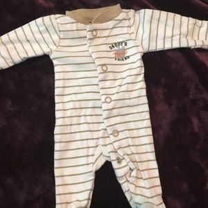 Preemie clothes